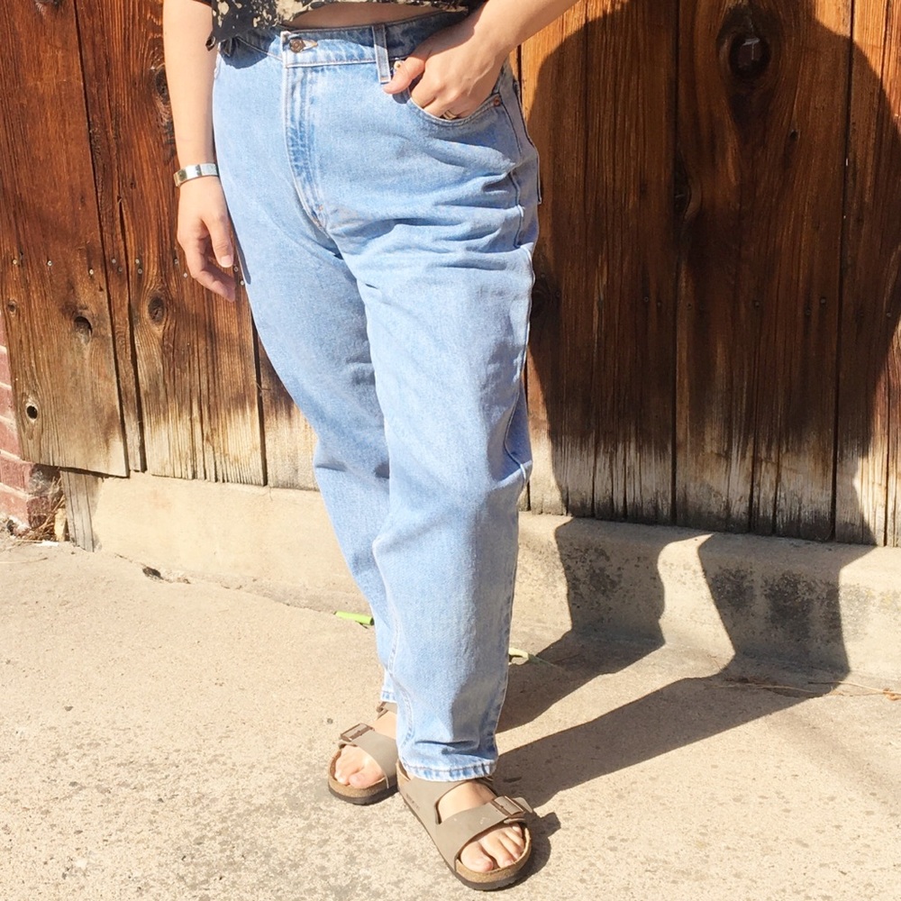 Vintage LEVI’S 550 High Waist Wedgie Fit SZ: 14P